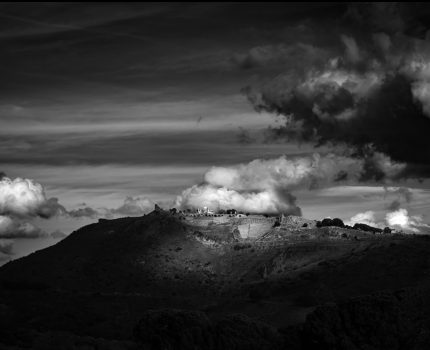 Uykudaki Taşlar / Sleeping Stones