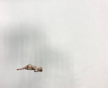 BEYAZ YÜZEY / White Surface